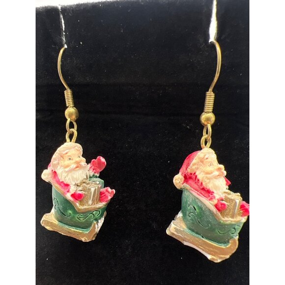 Vintage Christmas Santa Sleigh Dangle Earrings Festive Holiday Jewelry - Picture 2 of 6